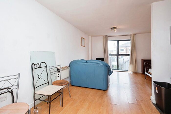 1 Bedroom Flat For Sale In Lincoln Gate, Red Bank, Manchester, Greater Manchester, M4