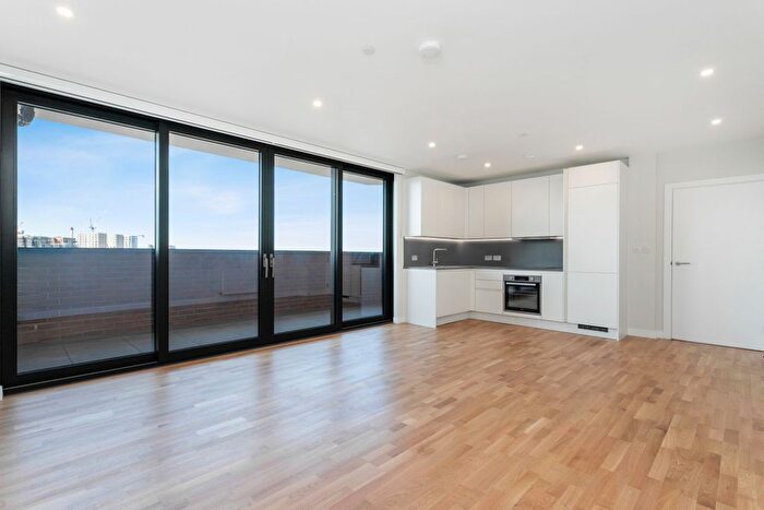 3 Bedroom Flat To Rent In Flat, Premier House Canning Road, London, HA3