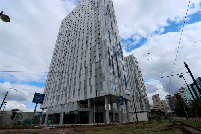 1 Bedroom Flat To Rent In Michigan Point, Salford Quays, M50