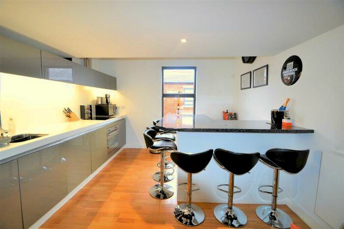 2 Bedroom Terraced House To Rent In Alder Street, Salford, M6