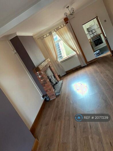 3 Bedroom Terraced House To Rent In Pleasant View, Crumlin, NP11