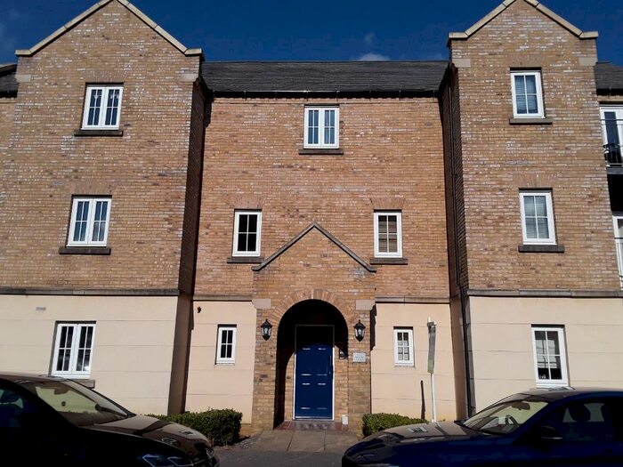 1 Bedroom Flat To Rent In Avocet Close, Coton Park, Rugby, CV23
