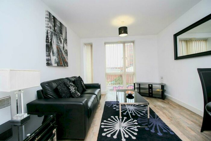 1 Bedroom Apartment To Rent In I-Land, Essex Street, B5