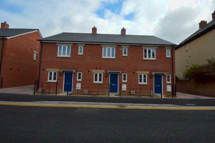 3 Bedroom House To Rent In Wroughton, SN4