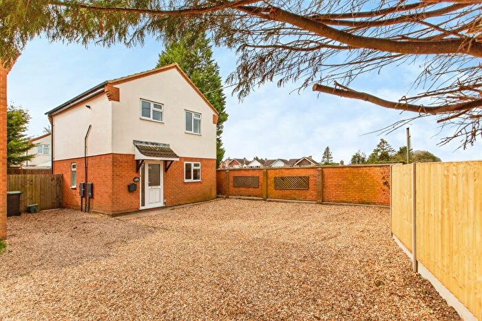 3 Bedroom Detached House For Sale In Titty Ho, Raunds, Wellingborough, NN9