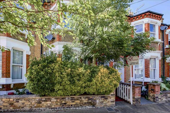 1 Bedroom Flat To Rent In Merivale Road, Ground Floor Flat, Putney, London, SW15