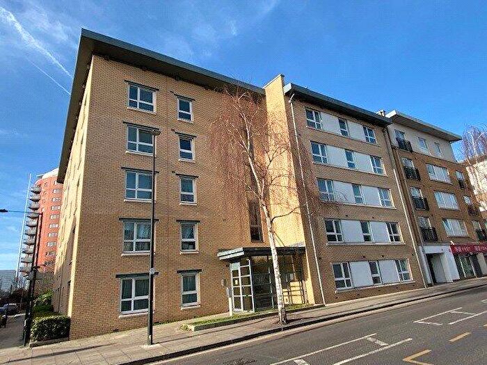 Studio To Rent In Venus House, Westferry Road, London, E14