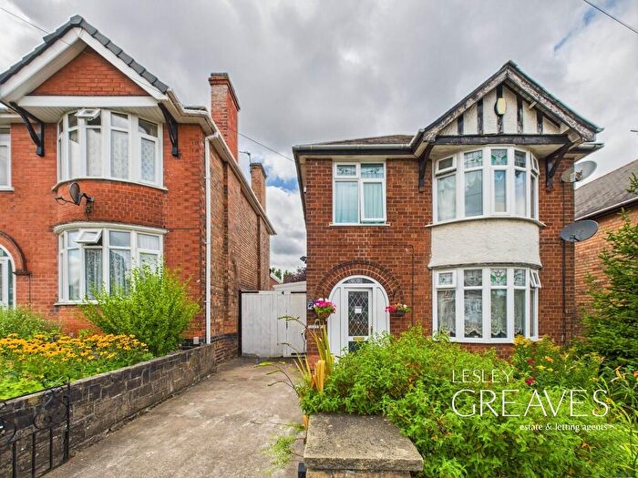 3 Bedroom Detached House For Sale In Kirkdale Road, Nottingham, NG3