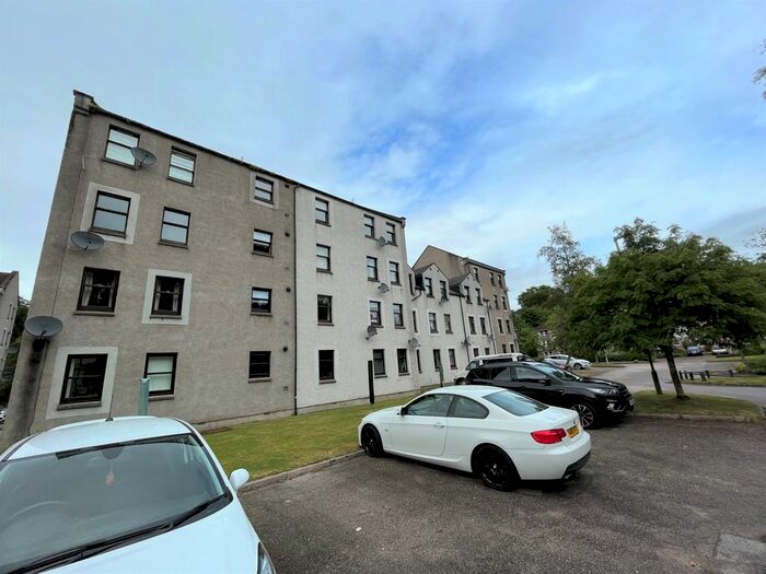 2 Bedroom Flat To Rent In Millside Terrace, Peterculter, Aberdeen, AB14