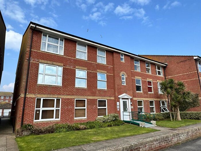 1 Bedroom Flat For Sale In Ringmer Road, Seaford, BN25