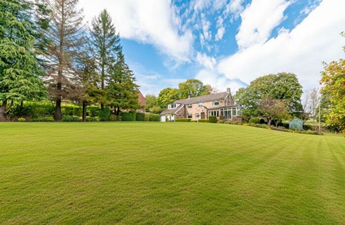 5 Bedroom Detached House For Sale In New Road, Holmfirth, HD9