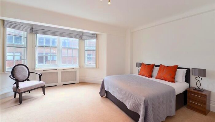 5 Bedroom Apartment To Rent In Park Rd, NW8