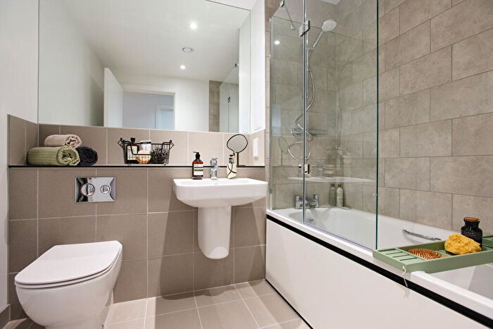 2 Bedroom Apartment To Rent In Apo The Holloway, Blucher Street, Birmingham, B1