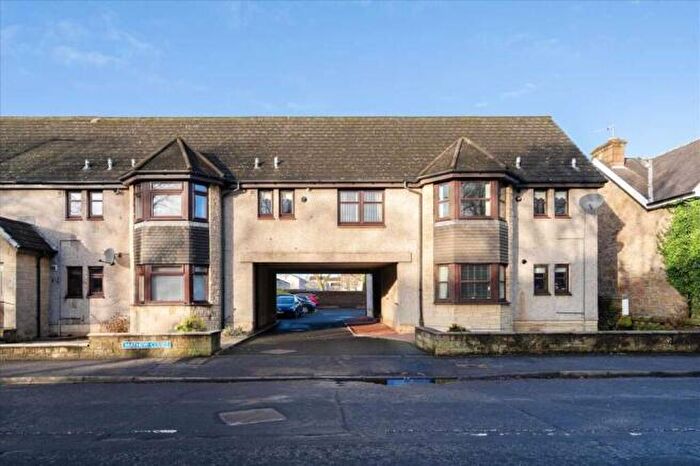 1 Bedroom Flat To Rent In Mathew Court, Grangemouth, FK3