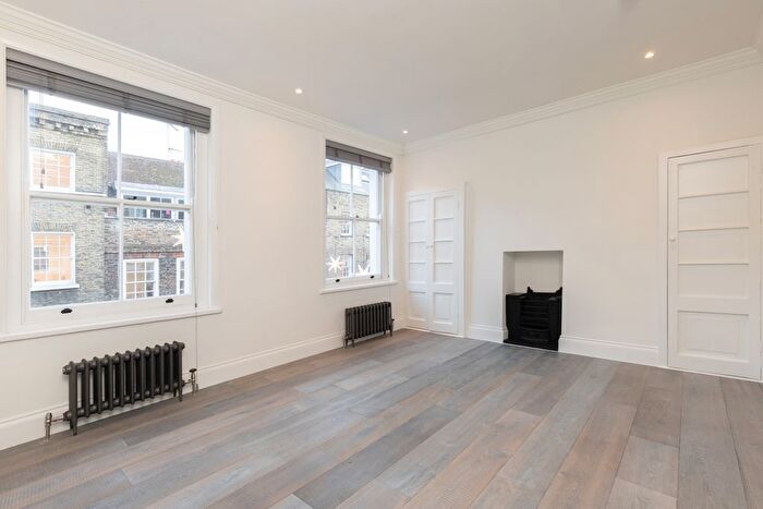 1 Bedroom Flat To Rent In Monmouth Street, Covent Garden, WC2H