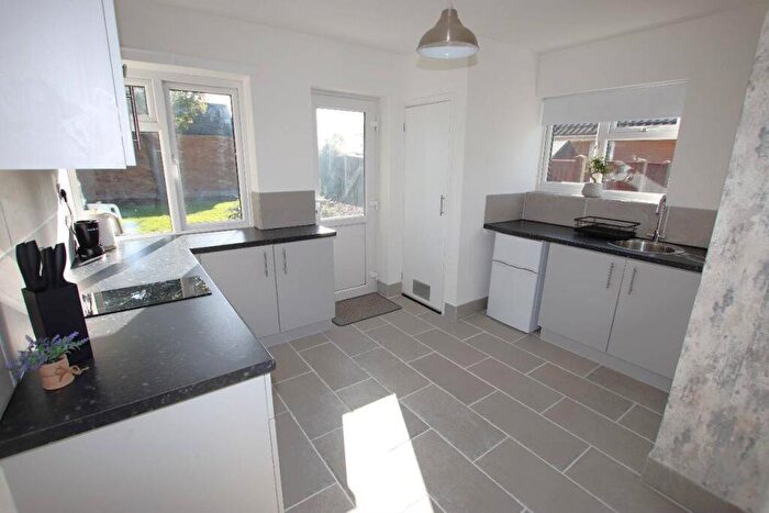 3 Bedroom Semi-Detached Bungalow For Sale In The Street, Weeley, CO16