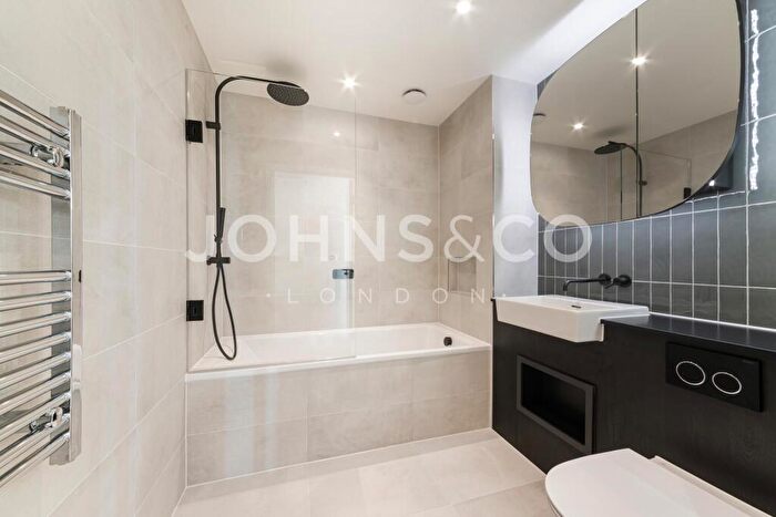 2 Bedroom Apartment To Rent In Menara Point, Twelve Trees Park, London, E16