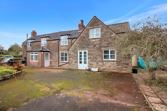 3 Bedroom Property To Rent In Upper Etloe, Blakeney, GL15