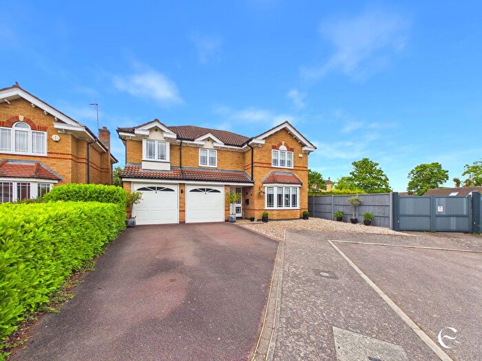 5 Bedroom Detached House For Sale In Priory Gardens, Stamford, PE9