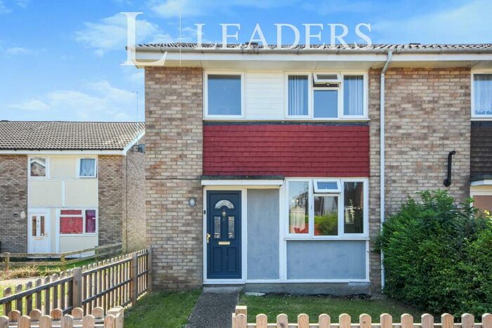 3 Bedroom End Of Terrace House To Rent In Brock Close, Witham, CM8