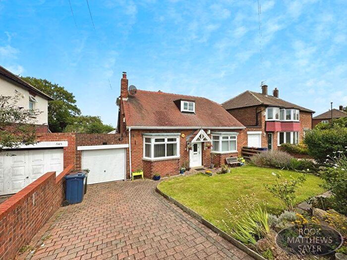 2 Bedroom Bungalow For Sale In Benton Park Road, Newcastle Upon Tyne, NE7