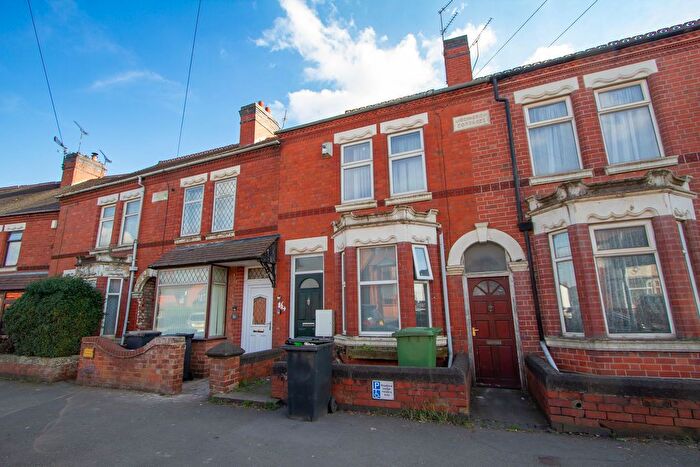 5 Bedroom Terraced House To Rent In Heath End Road, Nuneaton, CV10