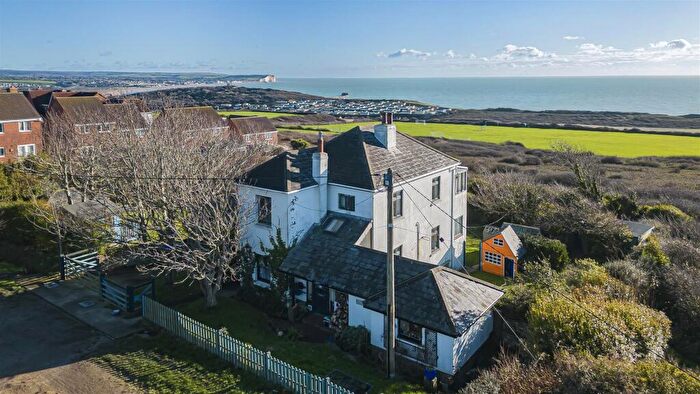 4 Bedroom Detached House For Sale In Pevensey Road, Newhaven, BN9