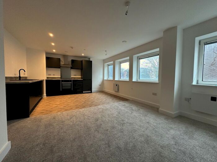 2 Bedroom Flat To Rent In Copper Box, Crosby Road North, Liverpool, Merseyside., L22
