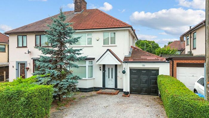 3 Bedroom Semi-Detached House For Sale In Elm Road, Winwick, WA2
