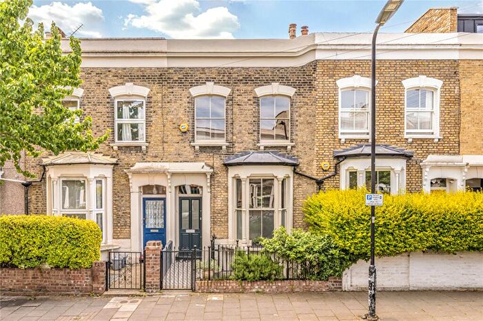 3 Bedroom Terraced House For Sale In Blurton Road, London, E5