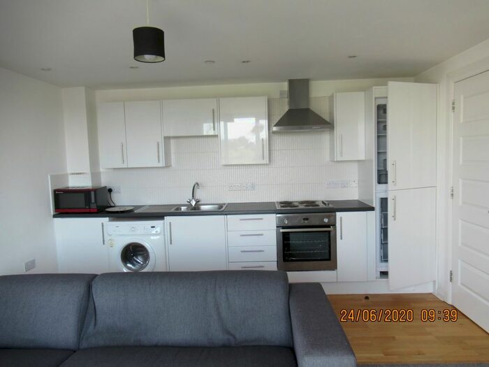 2 Bedroom Flat To Rent In Hawkhill, Dundee, DD1