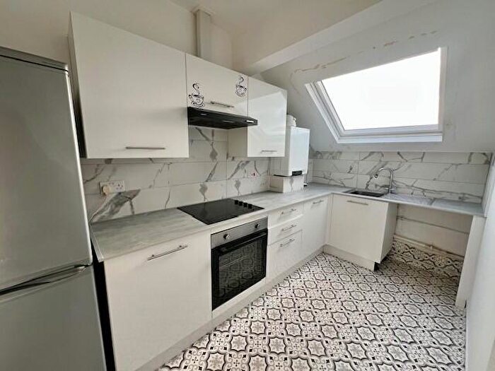 1 Bedroom Apartment To Rent In Tudor Street, Riverside, Cardiff, CF11