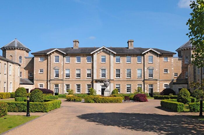 2 Bedroom Apartment To Rent In St Georges Manor, East Oxford, OX4
