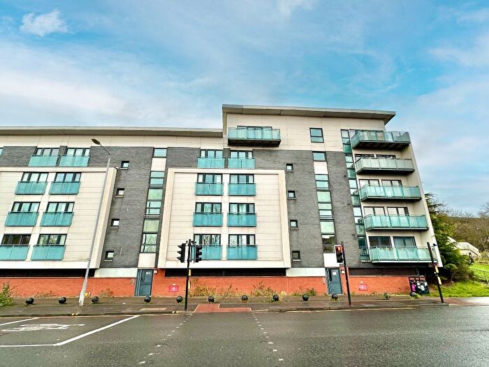 2 Bedroom Flat To Rent In Maryhill Road, Maryhill, Glasgow, G20