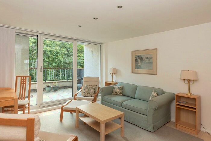 2 Bedroom Property To Rent In East Pilton Farm Rigg, Edinburgh, EH5