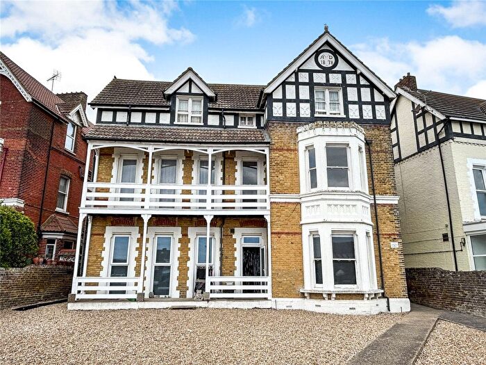 2 Bedroom Flat To Rent In Sea Road, Westgate-On-Sea, Kent, CT8