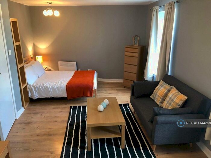 Studio To Rent In King Street, Aberdeen, AB24