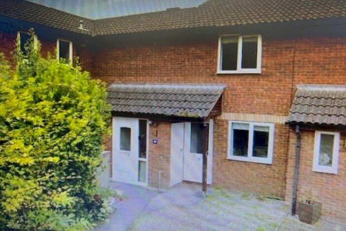 2 Bedroom Property To Rent In Tyne Park, Taunton, TA1
