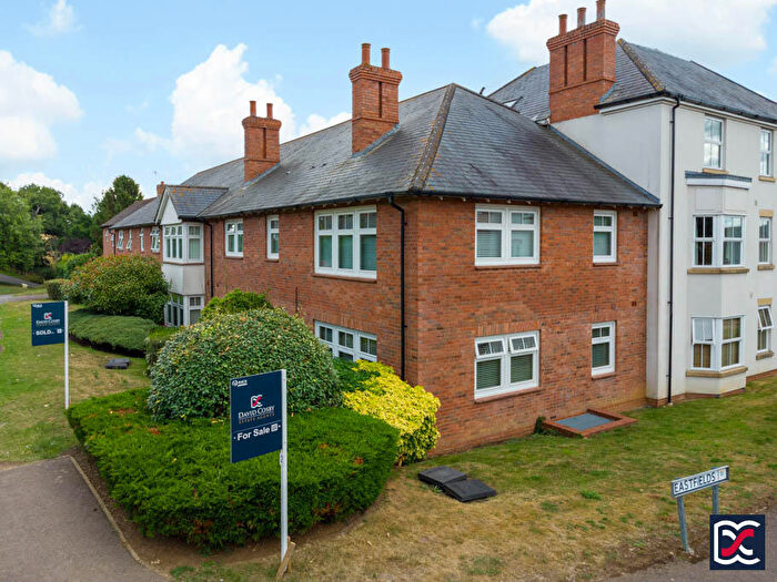2 Bedroom Apartment For Sale In Eastfields, Braunston, NN11
