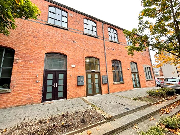 1 Bedroom Flat To Rent In The Quarters, New Street, Hinckley, LE10