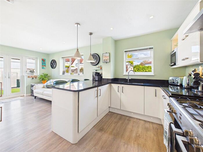 4 Bedroom Semi-Detached House For Sale In Duckmoor Road, Bristol, BS3