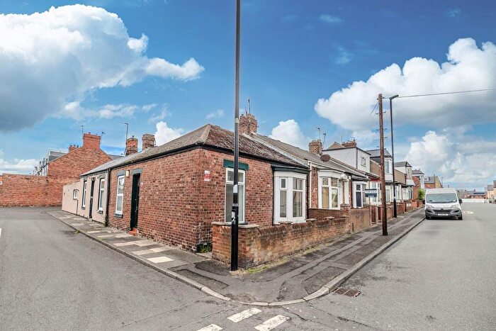 3 Bedroom Terraced House To Rent In Hendon Burn Avenue, Sunderland, SR2