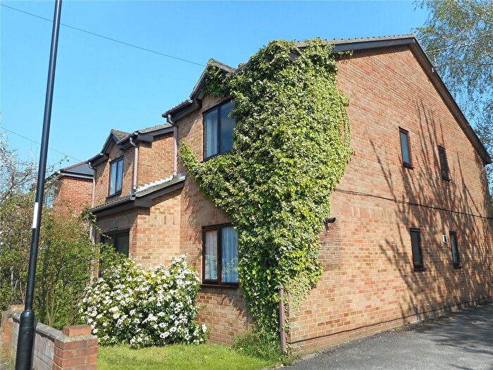 1 Bedroom Flat To Rent In Adelaide Road, Southampton, Hampshire, SO17