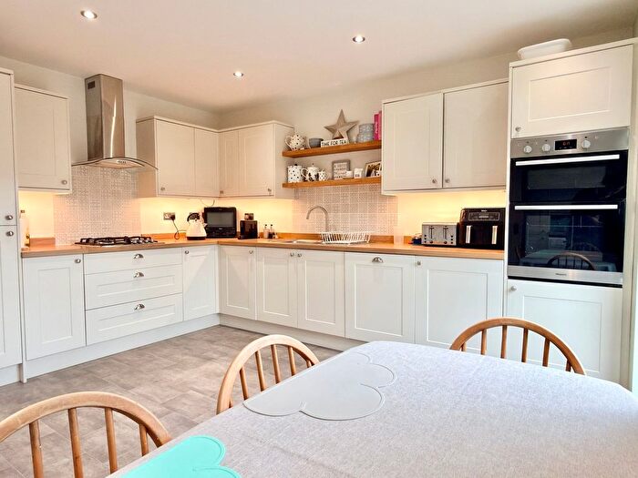 5 Bedroom Detached House For Sale In Feltham Way, Tewkesbury, GL20