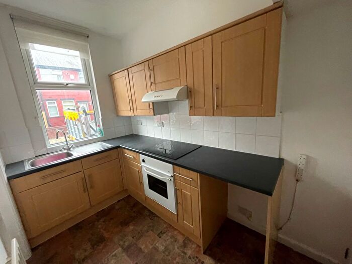 2 Bedroom Terraced House To Rent In Congress Street, Armley, Leeds, LS12