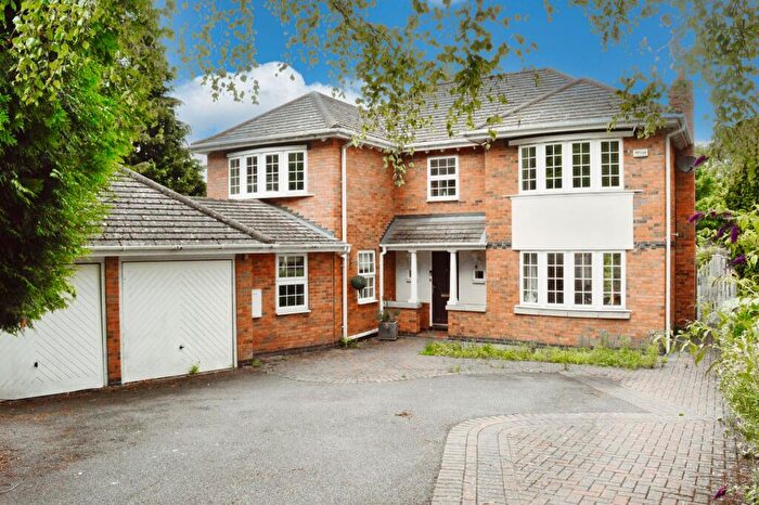 5 Bedroom Detached House For Sale In Meadowcourt Road, Oadby, Leicester, LE2