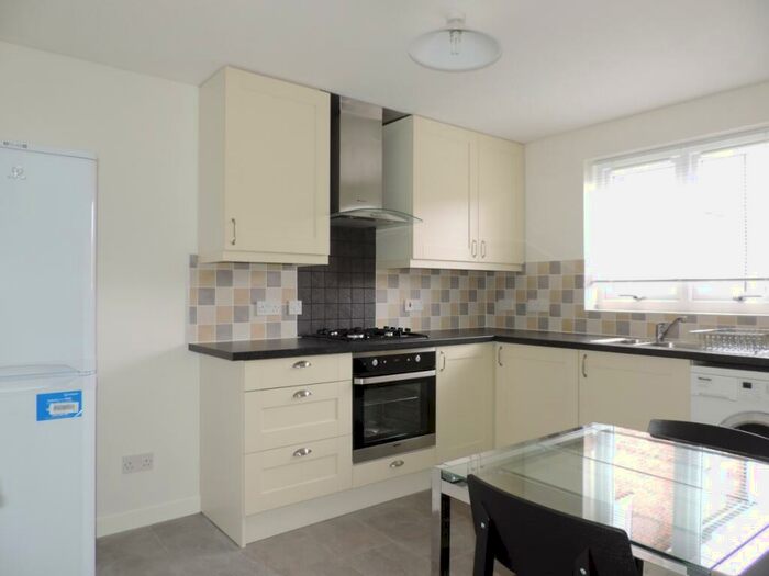 2 Bedroom Apartment To Rent In Anna Pavlova Close, Abingdon, OX14