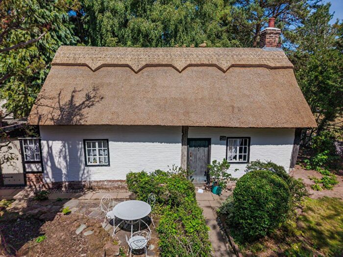 2 Bedroom Cottage For Sale In Eaton Lane, Cotebrook, CW6