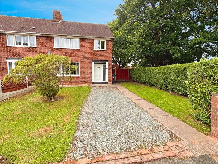 3 Bedroom Semi-Detached House To Rent In Griffiths Drive, Wolverhampton, West Midlands, WV11