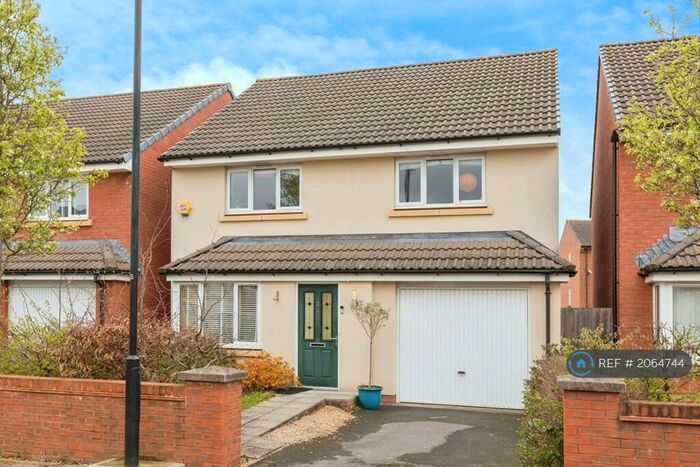 4 Bedroom Detached House To Rent In Brickworks Close, Bristol, BS5